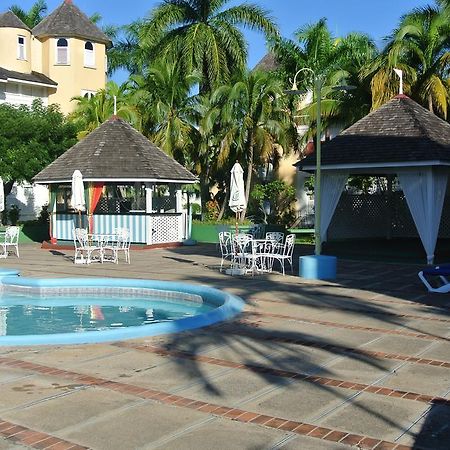Beach One Bedroom Suite 13 Ocho Rios Buitenkant foto