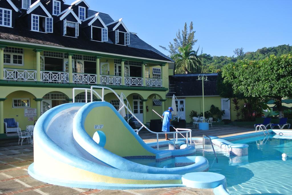 Beach One Bedroom Suite 13 Ocho Rios Buitenkant foto