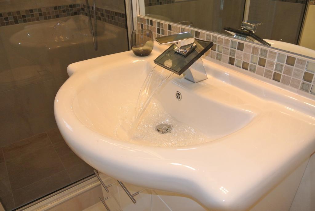 Beach One Bedroom Suite 13 Ocho Rios Kamer foto