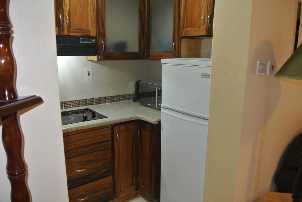 Beach One Bedroom Suite 13 Ocho Rios Kamer foto