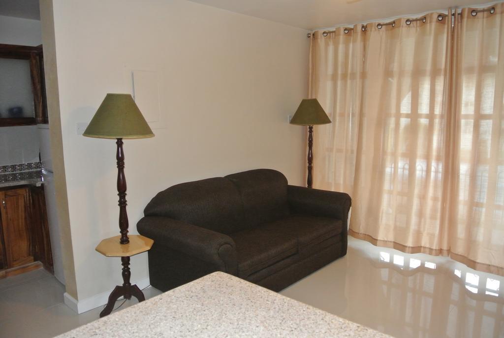 Beach One Bedroom Suite 13 Ocho Rios Kamer foto